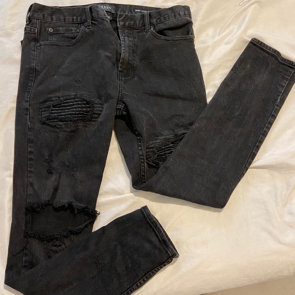 Pacsun ripped skinny jeans